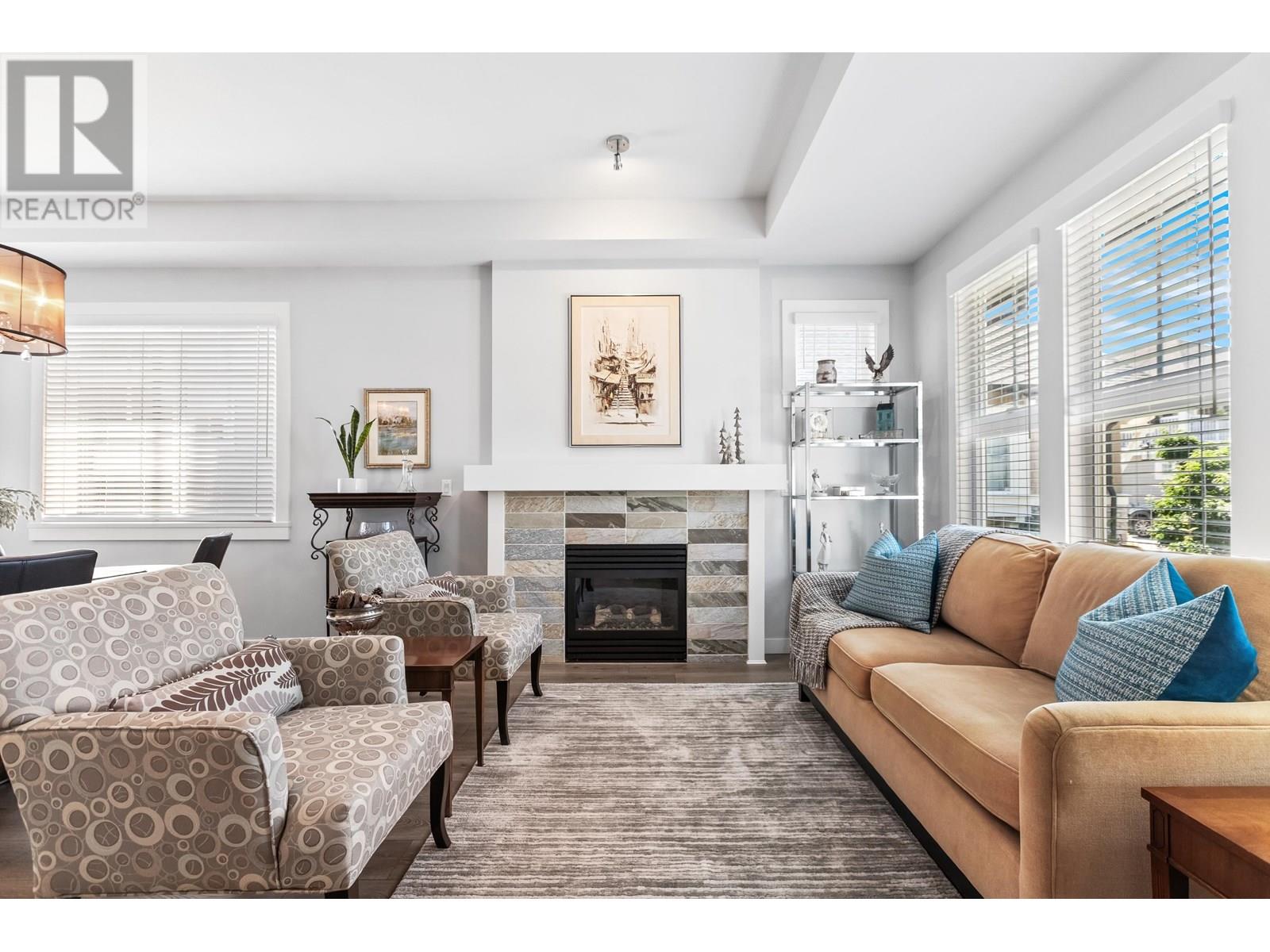 41 19452 FRASER WAY, Pitt Meadows real estate listing R3013835