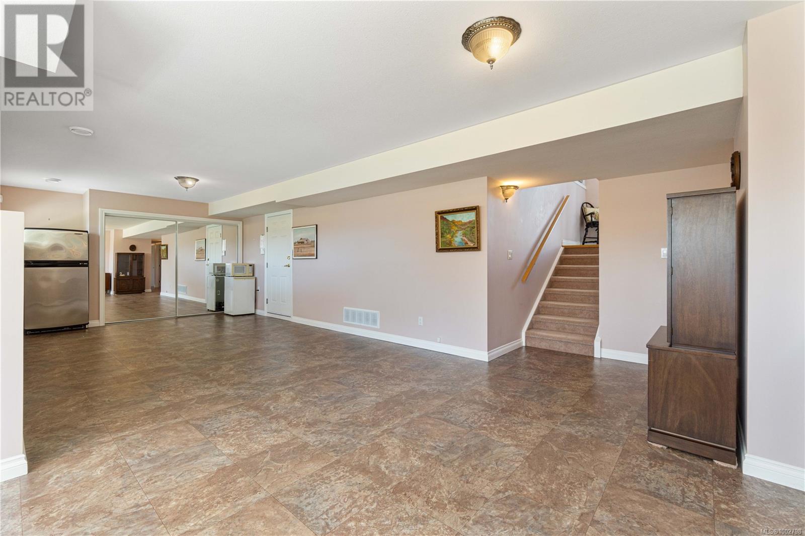 Photo 3 of 5384 Deep Bay Dr, Bowser BC