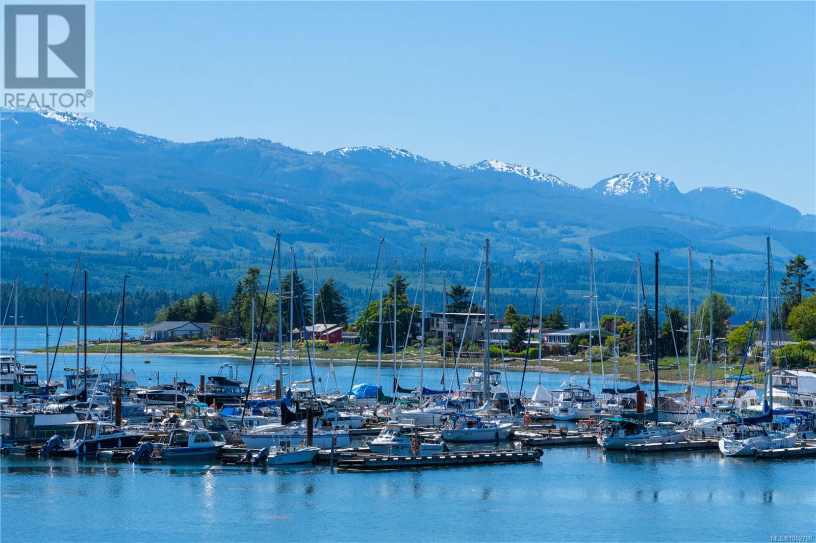 Photo 9 of 5384 Deep Bay Dr, Bowser BC