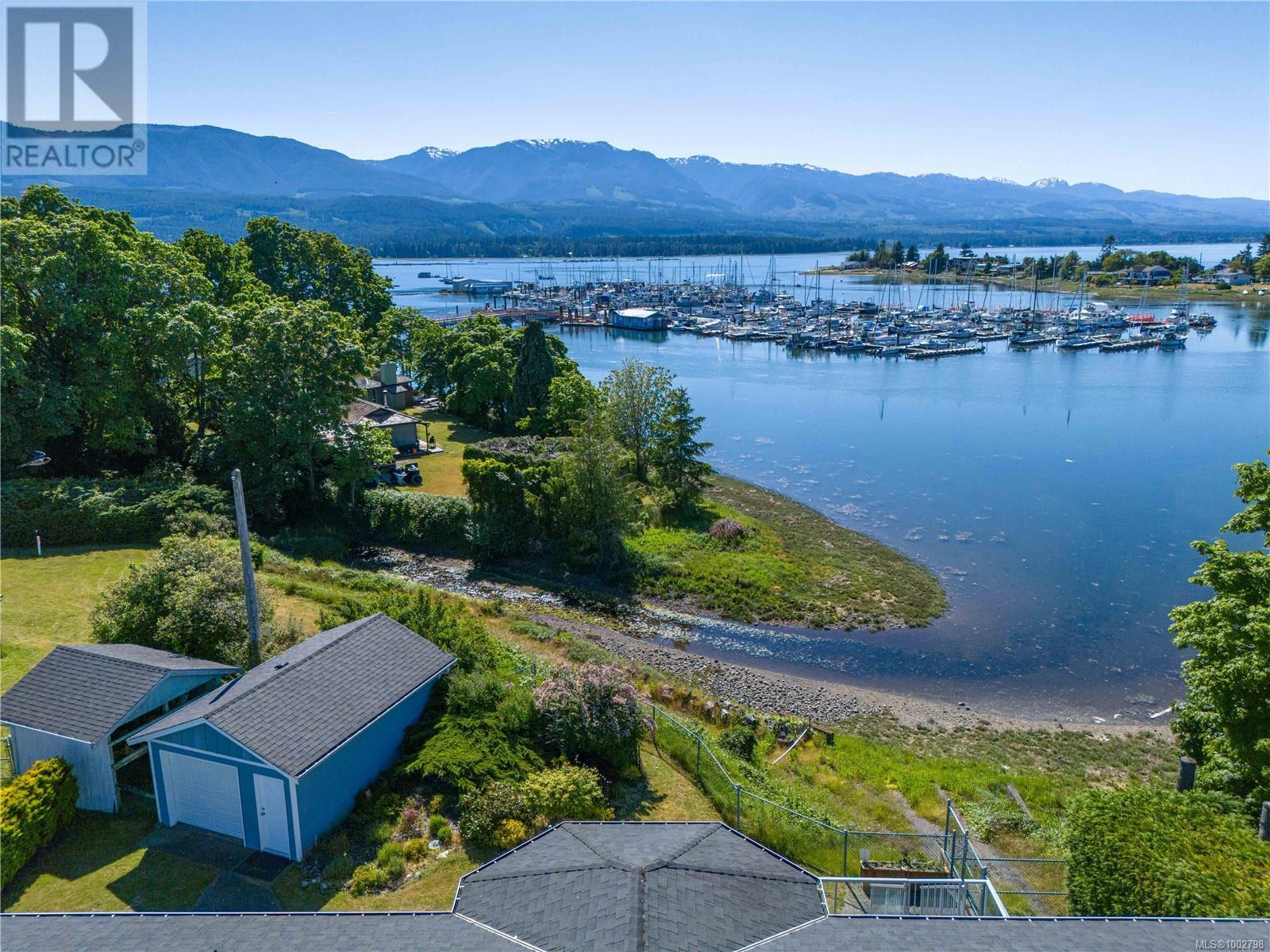 Photo 26 of 5384 Deep Bay Dr, Bowser BC