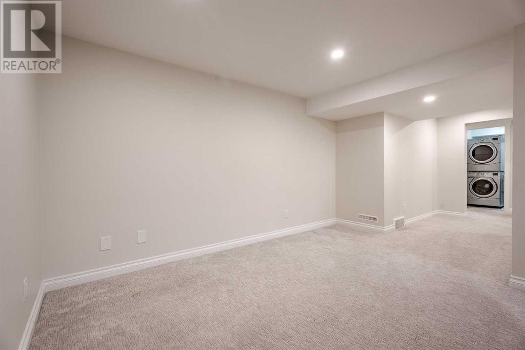 Single Family House Bungalow for Sale in  Brisebois Drive NW Brentwood Calgary 
