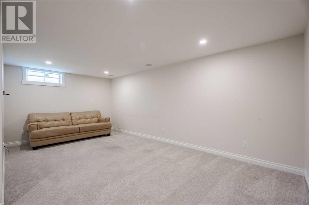 Single Family House Bungalow for Sale in  Brisebois Drive NW Brentwood Calgary 