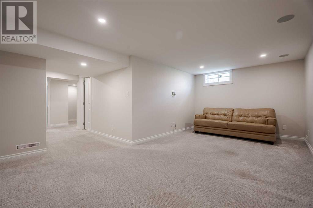 Single Family House Bungalow for Sale in  Brisebois Drive NW Brentwood Calgary 