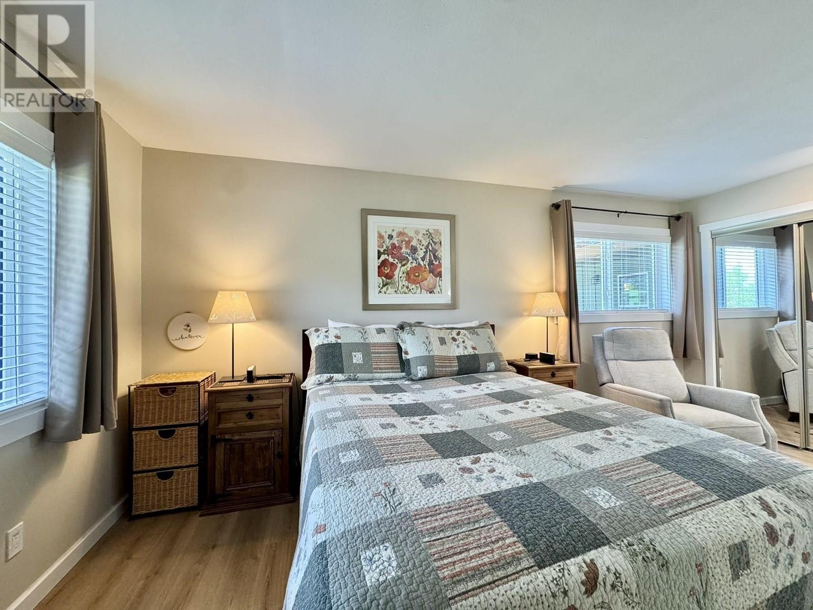 5606 LITTLE FORT 24 HIGHWAY, Lone Butte