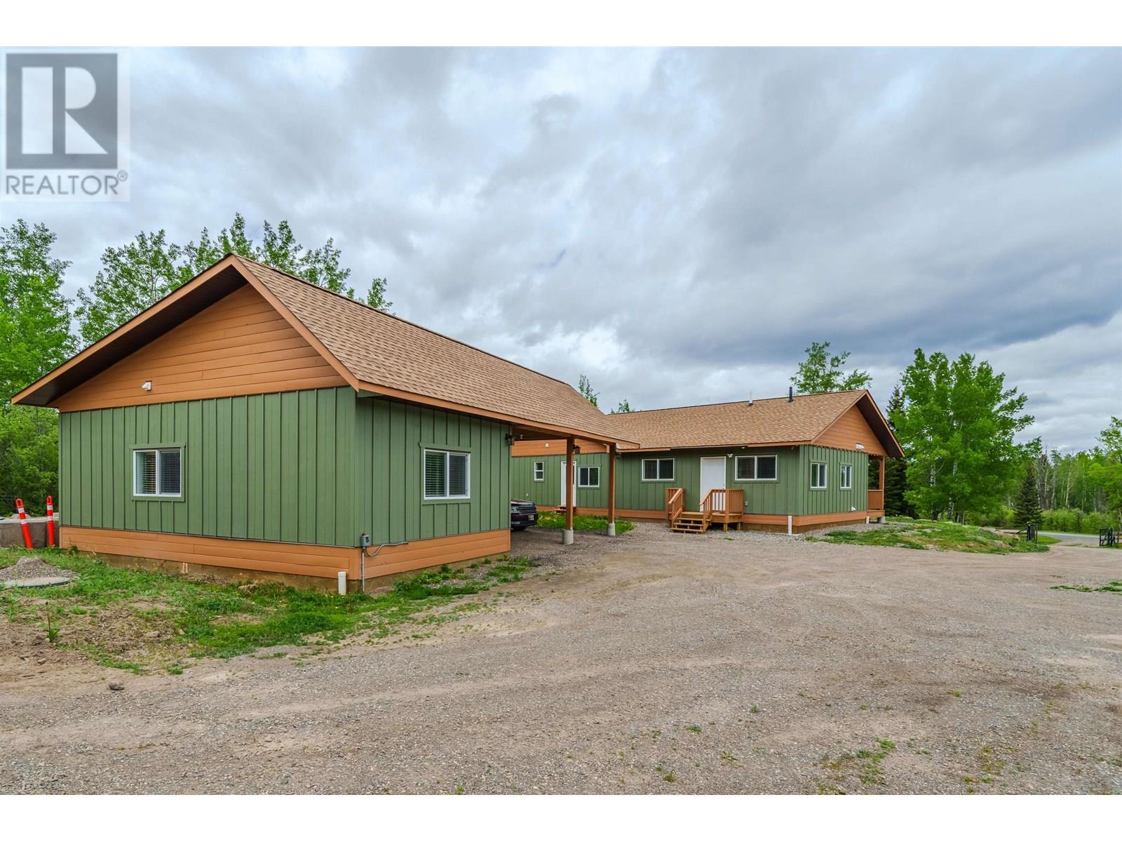 5606 LITTLE FORT 24 HIGHWAY, Lone Butte