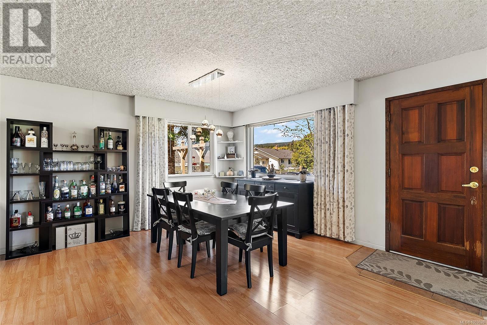Photo 14 of 3574 Cowichan Lake Rd, Duncan BC