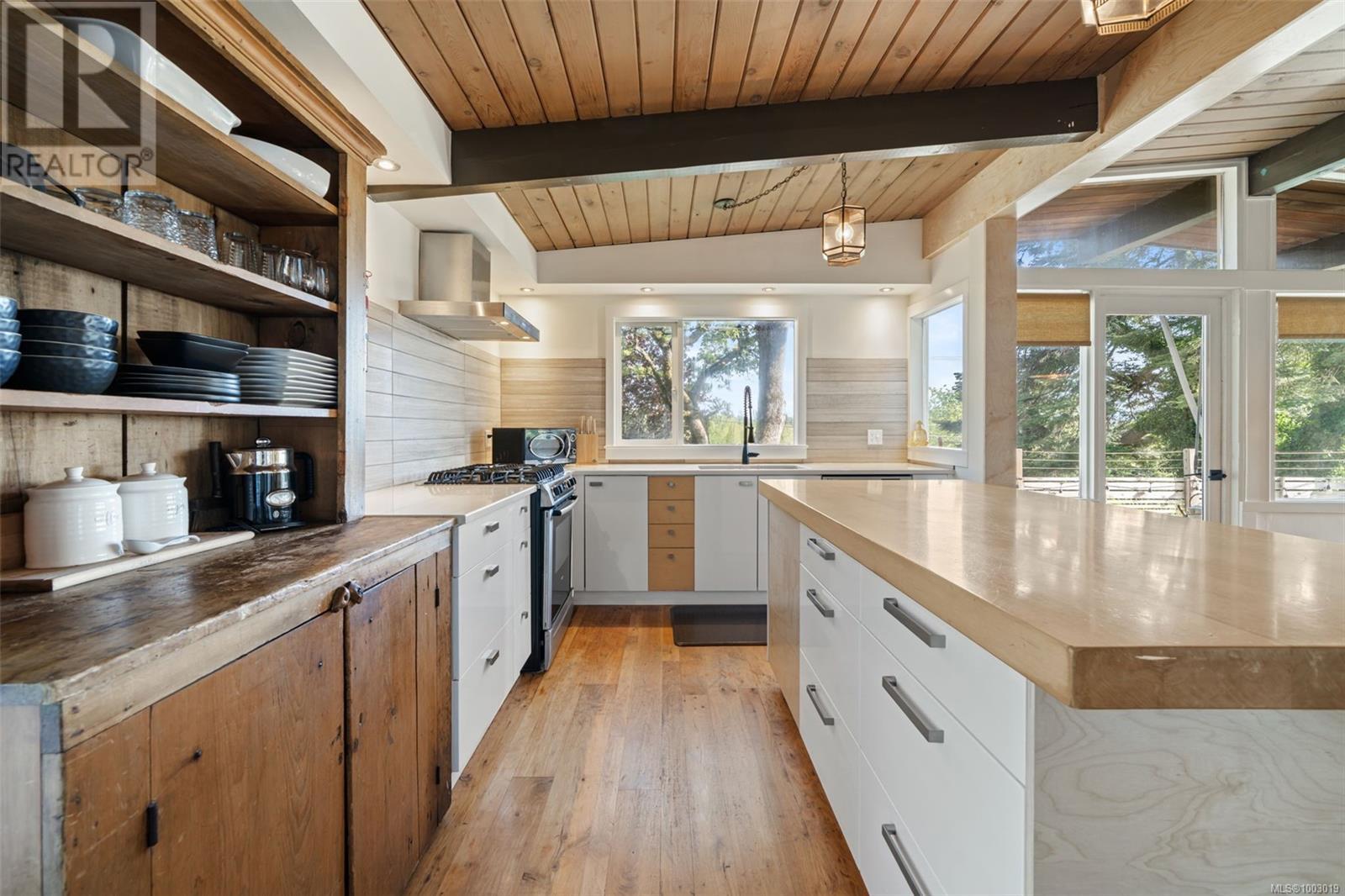 996 GREENRIDGE CRES - Image 15
