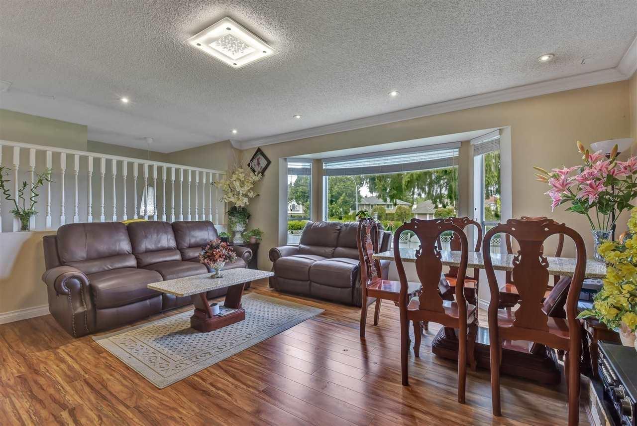 Photo 6 of 14888 96 Avenue, Surrey BC