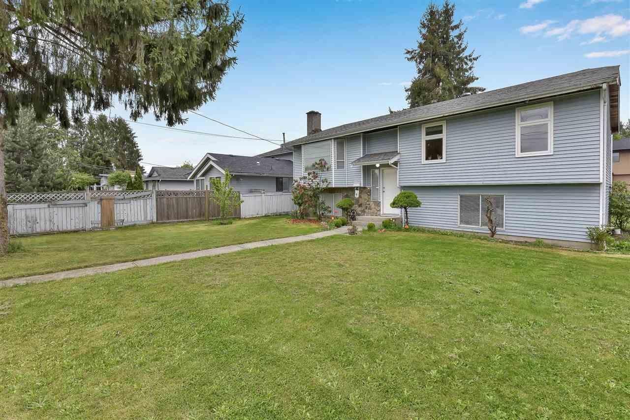 Photo 3 of 14888 96 Avenue, Surrey BC