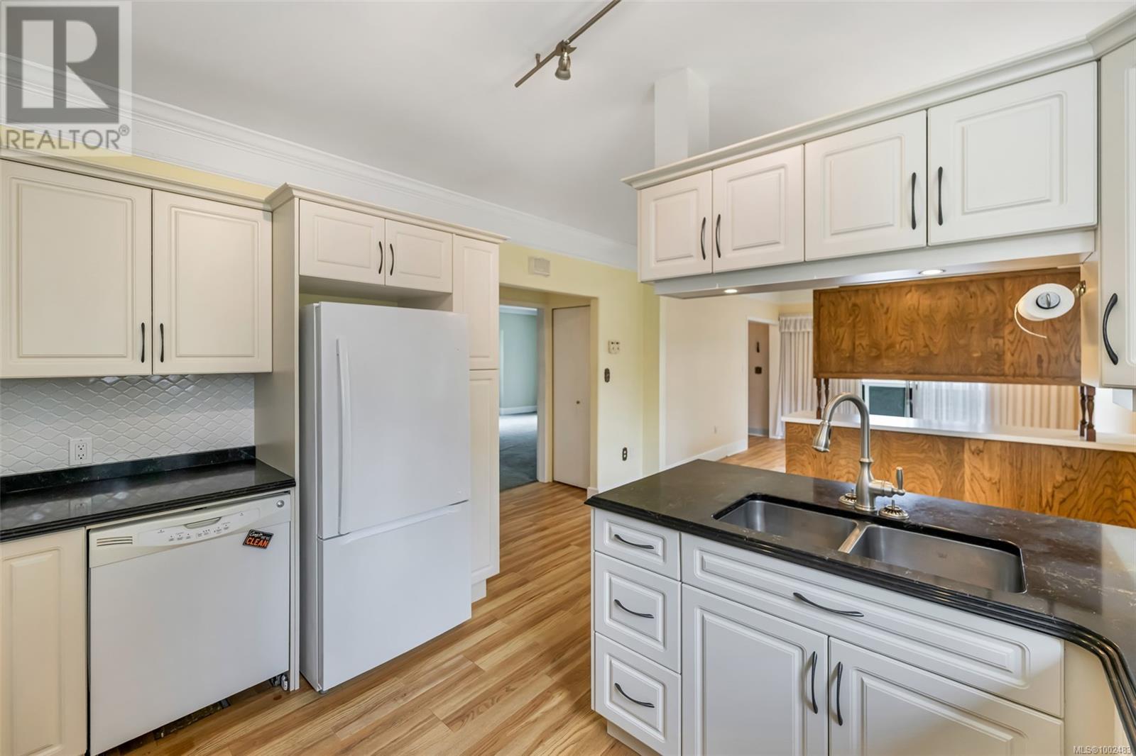 Photo 9 of 2375 Townend Rd, Duncan BC