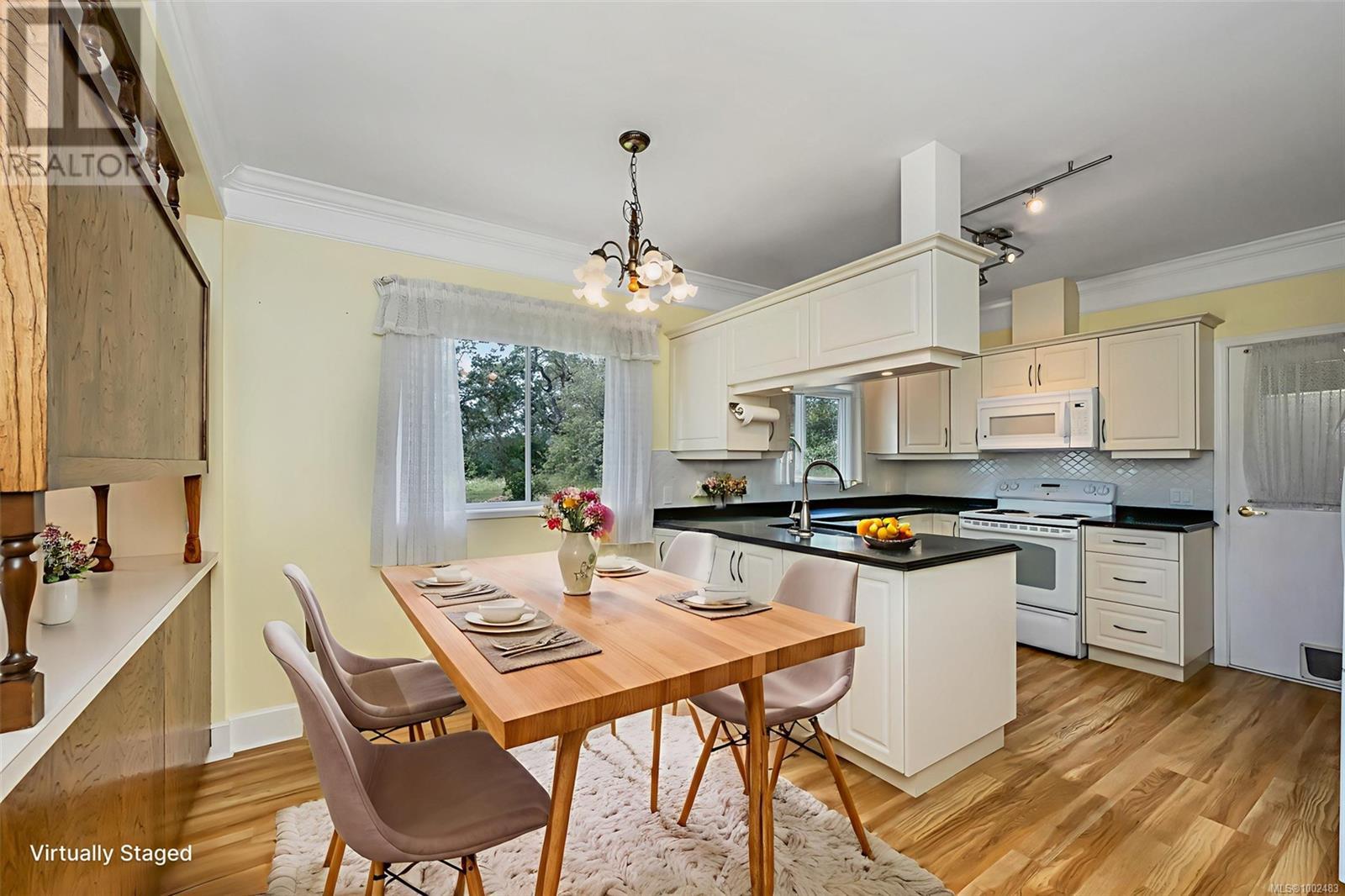 Photo 6 of 2375 Townend Rd, Duncan BC