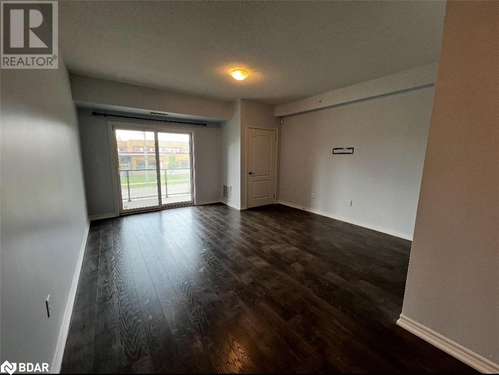 Photo 5 of 720 Yonge Street Unit 205, Barrie ON