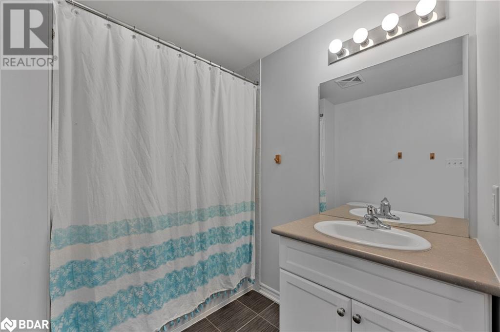 Photo 9 of 720 Yonge Street Unit 205, Barrie ON