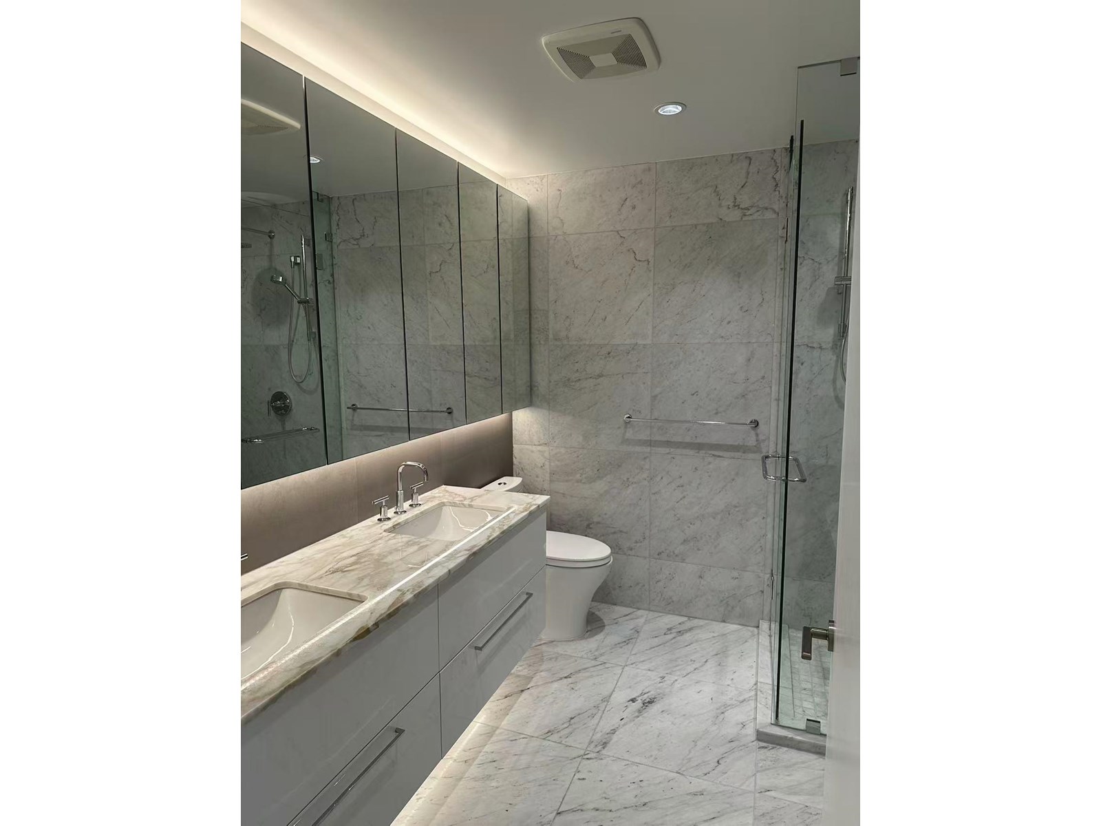 1106 1500 MARTIN STREET, White Rock real estate listing R2965298