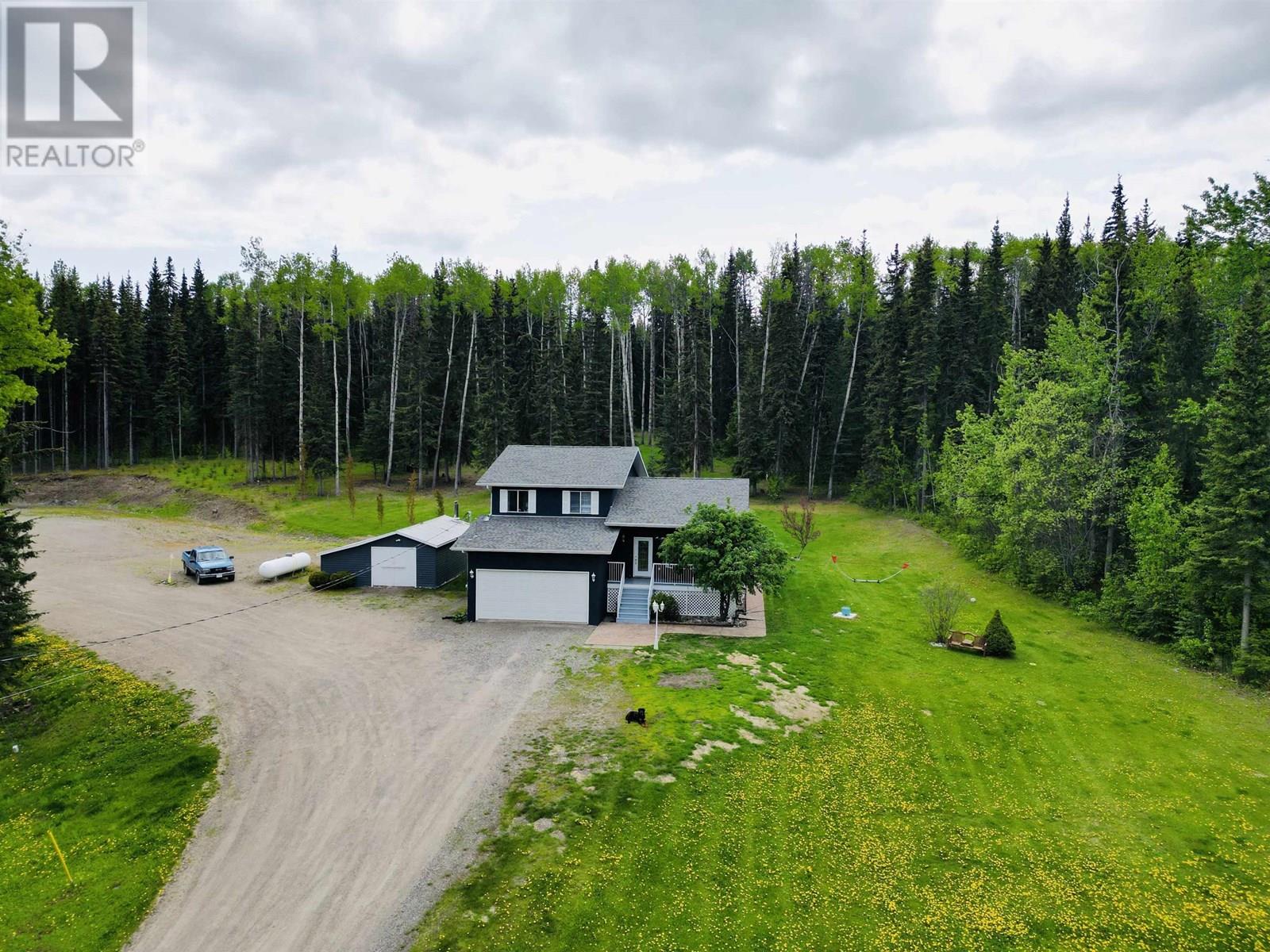 415 BEACH Road, Burns Lake