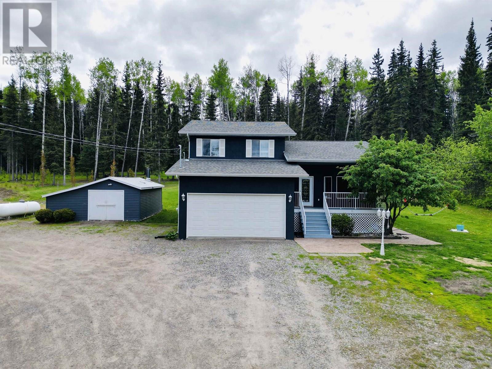 415 BEACH Road, Burns Lake