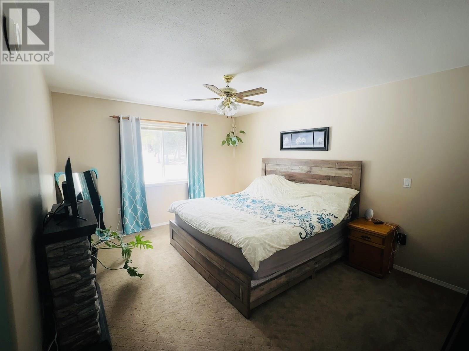 415 BEACH Road, Burns Lake