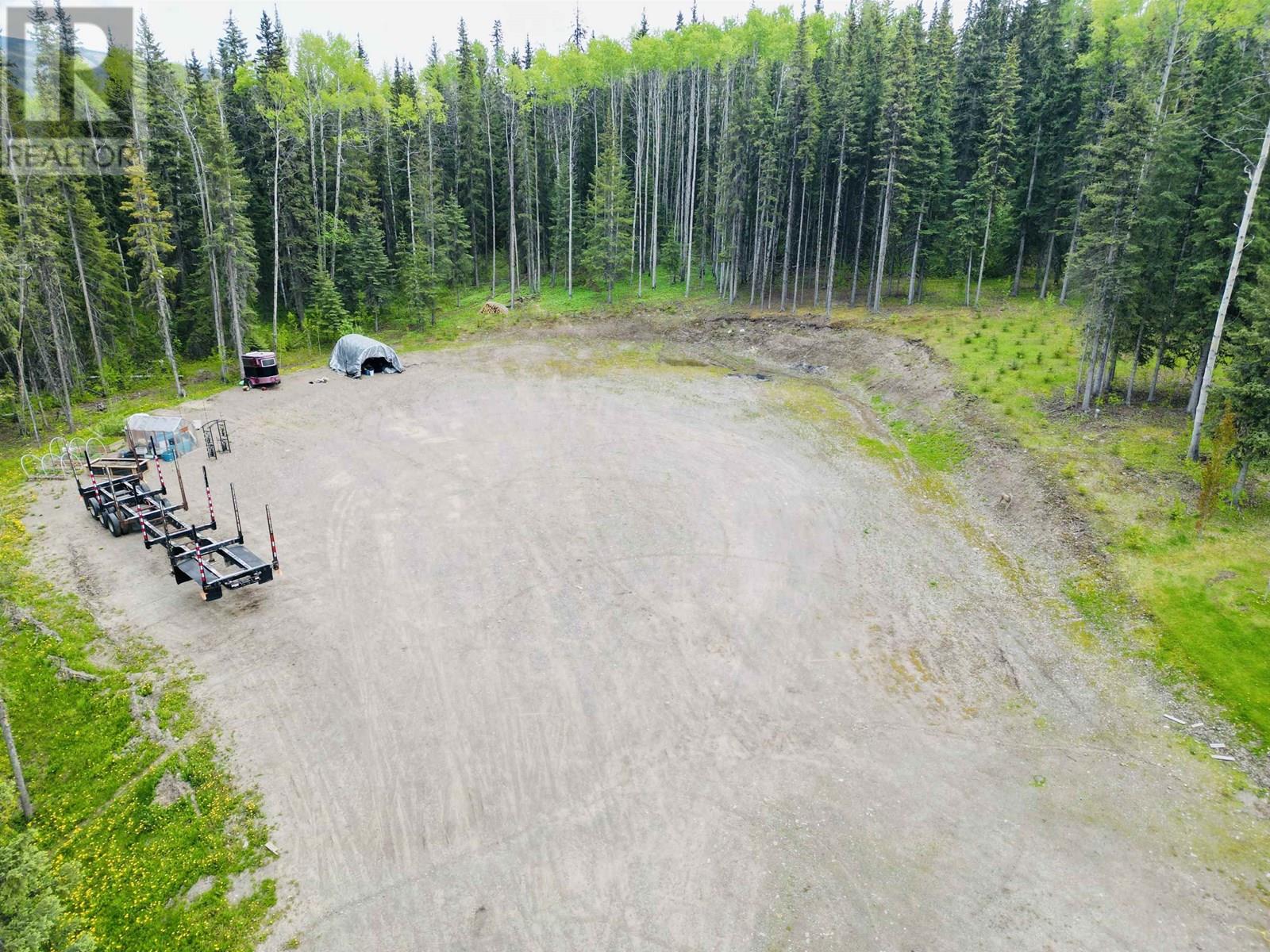 415 BEACH Road, Burns Lake