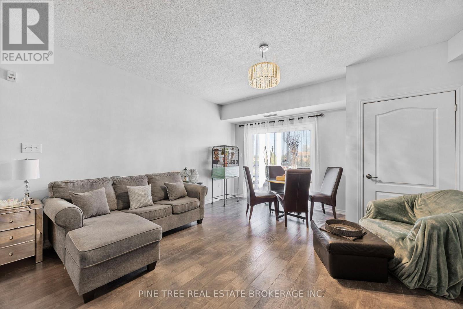 Photo 29 of 205 720 Yonge Street, Barrie ON