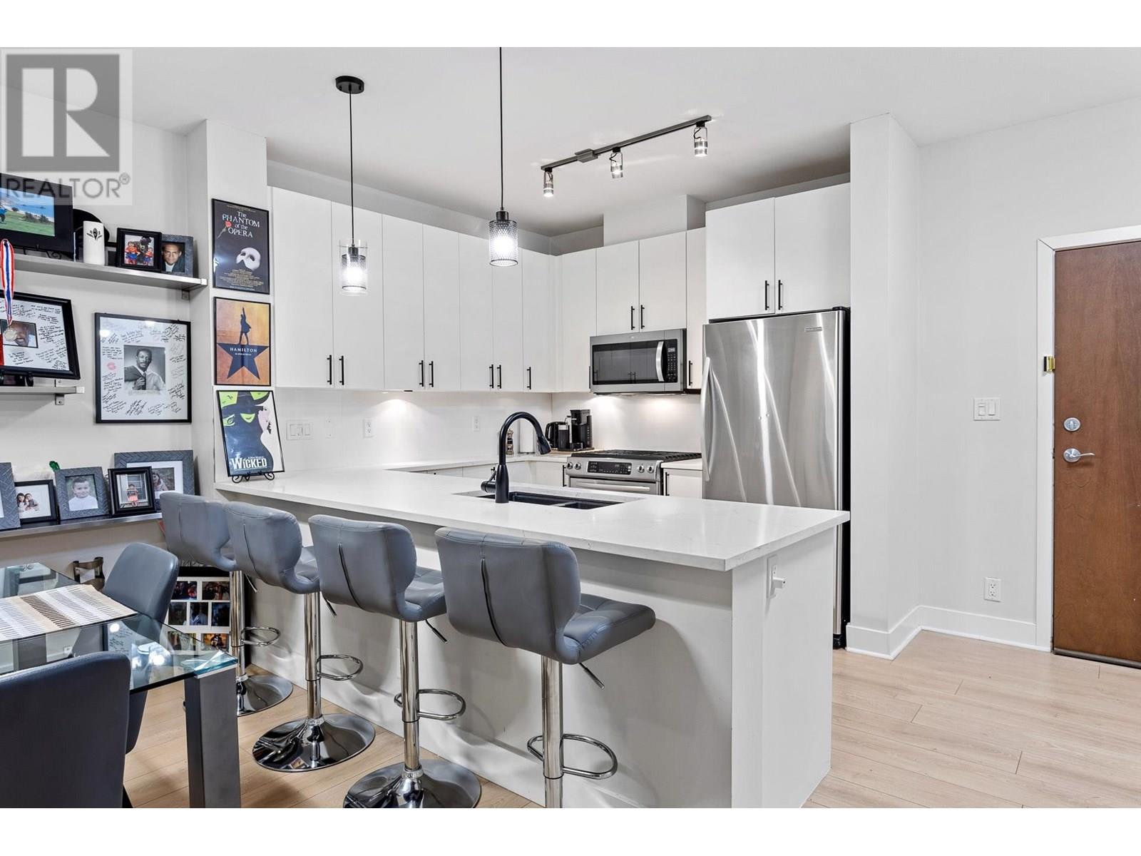 408 101 MORRISSEY ROAD, Port Moody real estate listing R2993450