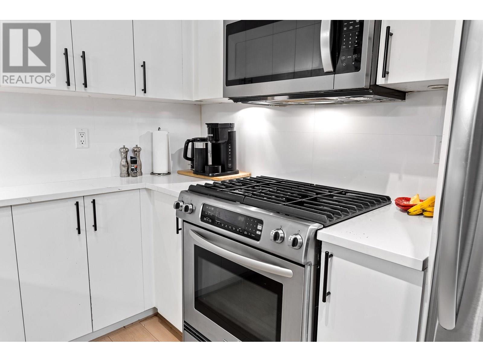 408 101 MORRISSEY ROAD, Port Moody real estate listing R2993450
