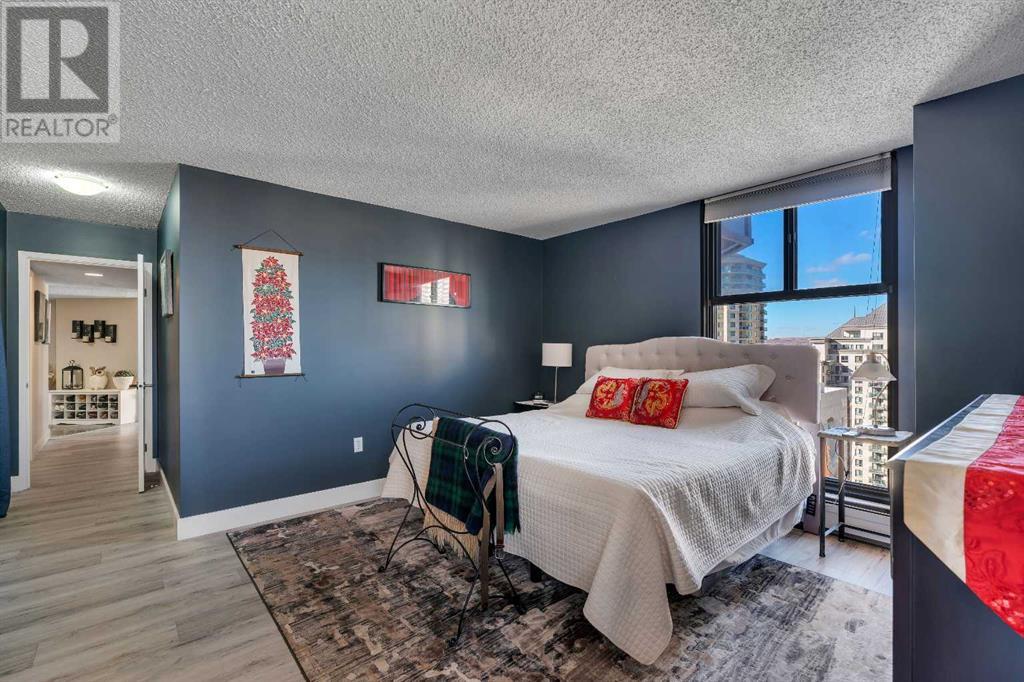 Single Family House for Sale in    Avenue SW Downtown West End Calgary 