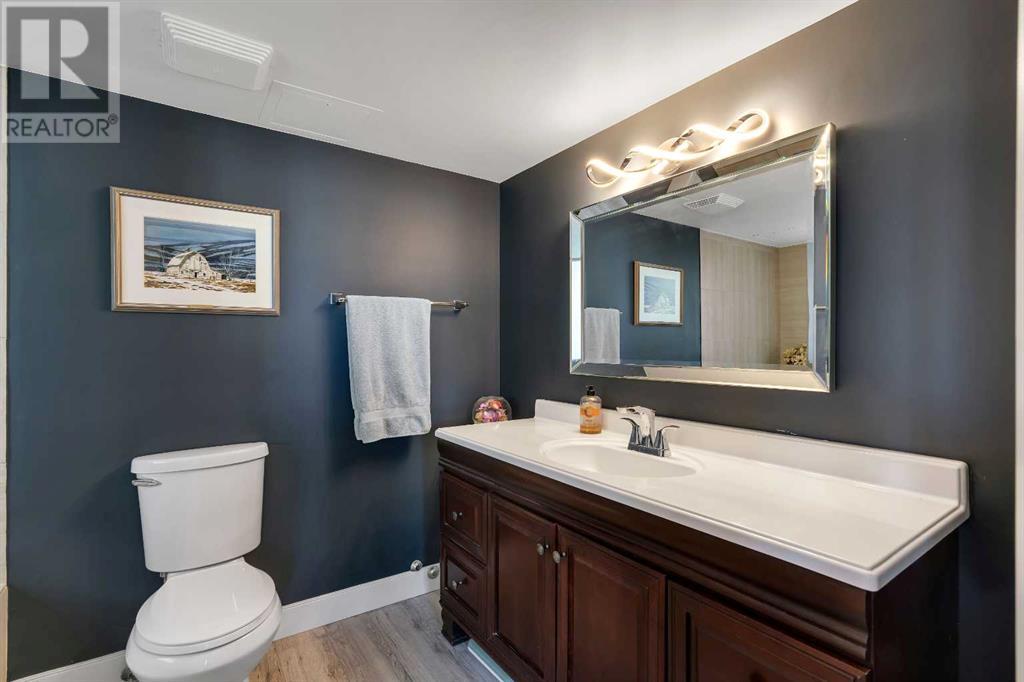 Single Family House for Sale in    Avenue SW Downtown West End Calgary 
