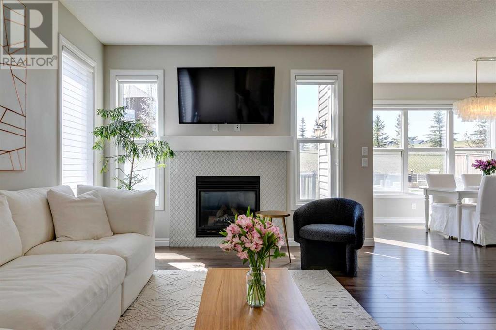 Single Family House for Sale in  Nolancrest Manor NW Nolan Hill Calgary 