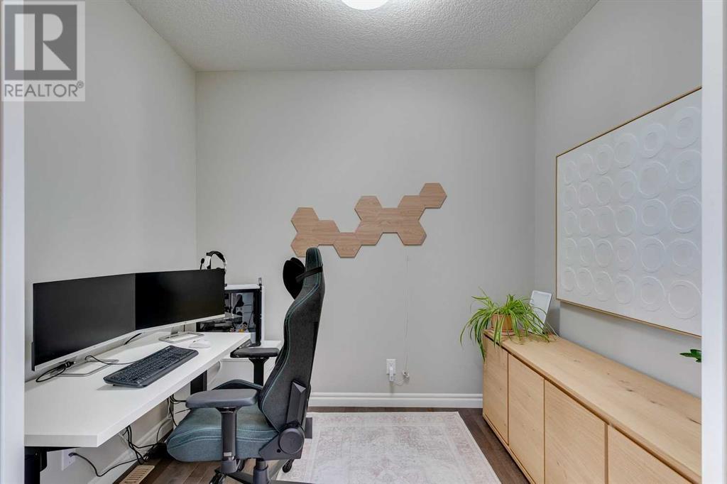 Single Family House for Sale in  Nolancrest Manor NW Nolan Hill Calgary 