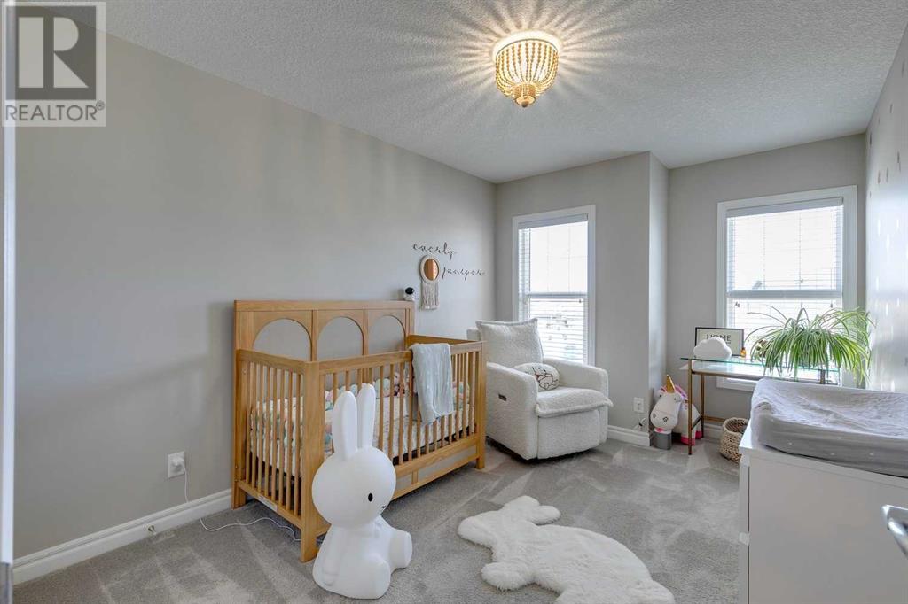 Single Family House for Sale in  Nolancrest Manor NW Nolan Hill Calgary 