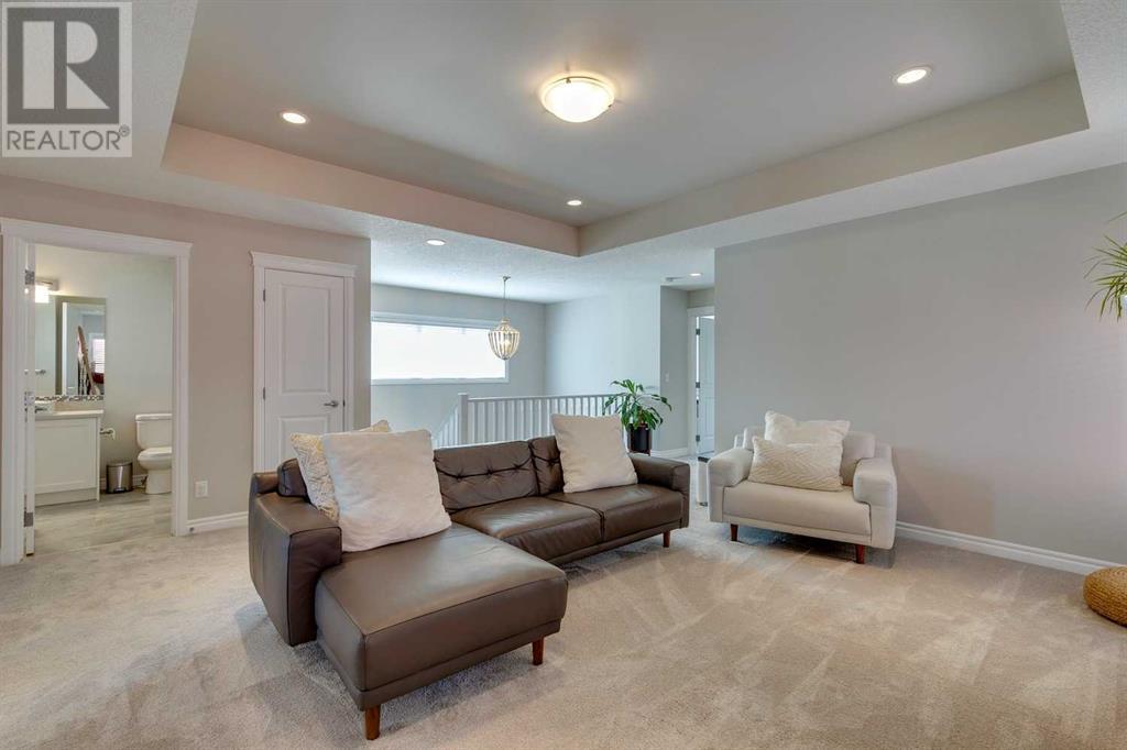 Single Family House for Sale in  Nolancrest Manor NW Nolan Hill Calgary 