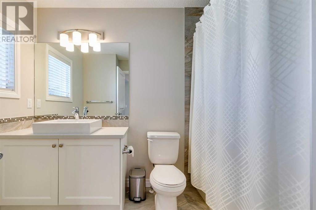 Single Family House for Sale in  Nolancrest Manor NW Nolan Hill Calgary 