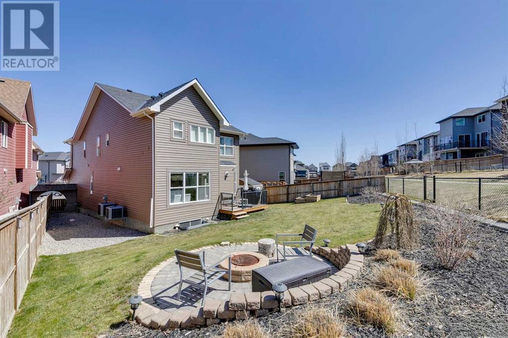 Single Family House for Sale in  Nolancrest Manor NW Nolan Hill Calgary 
