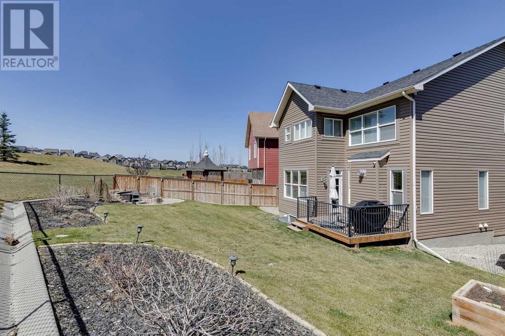 Single Family House for Sale in  Nolancrest Manor NW Nolan Hill Calgary 
