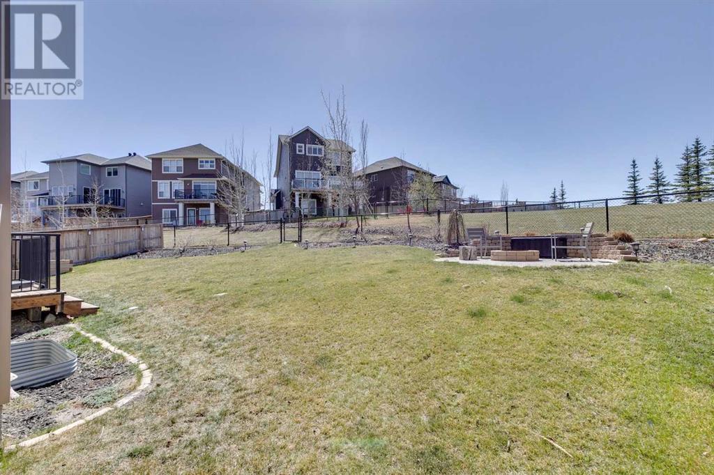 Single Family House for Sale in  Nolancrest Manor NW Nolan Hill Calgary 