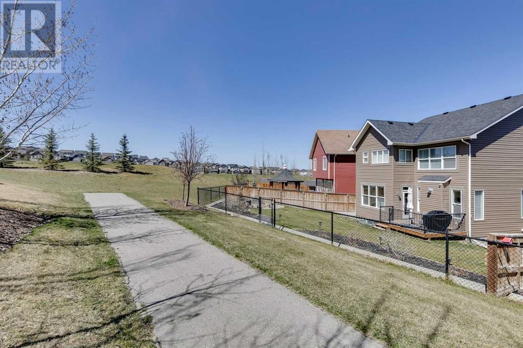 Single Family House for Sale in  Nolancrest Manor NW Nolan Hill Calgary 