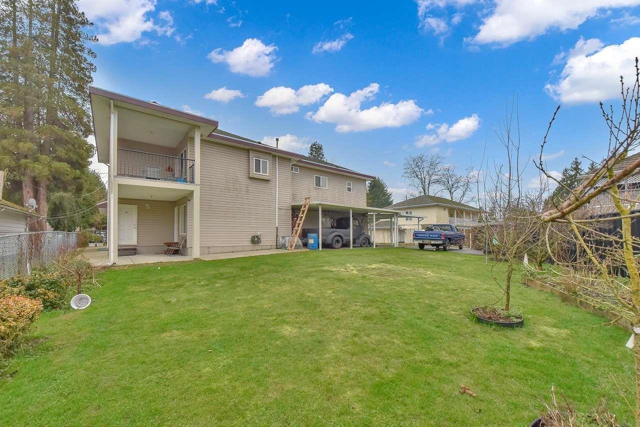Photo 8 of 13033 Old Yale Road, Surrey BC