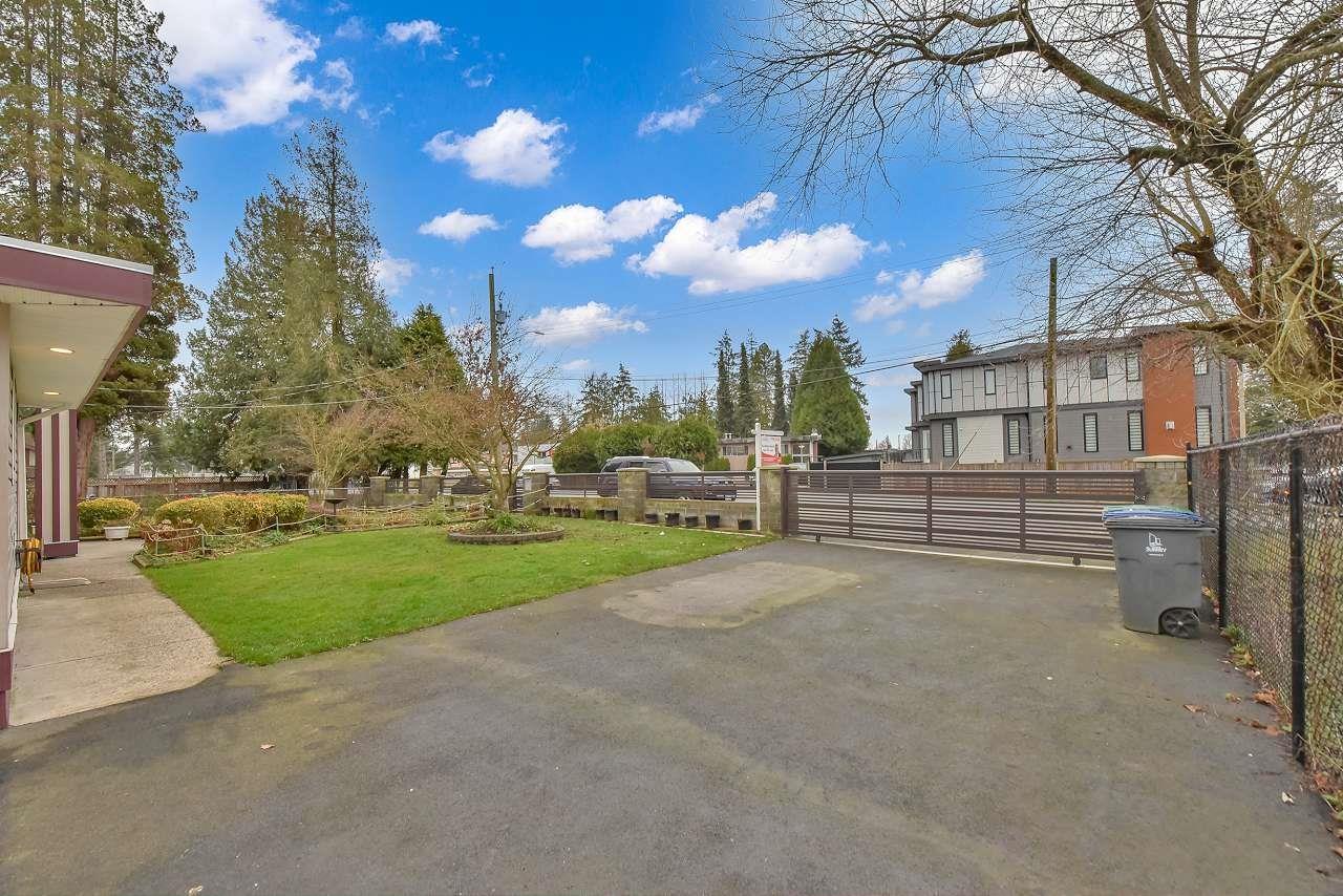 Photo 3 of 13033 Old Yale Road, Surrey BC