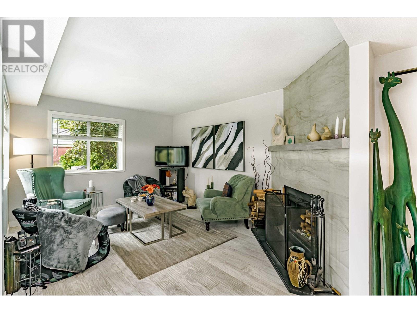 11956 214 STREET, Maple Ridge