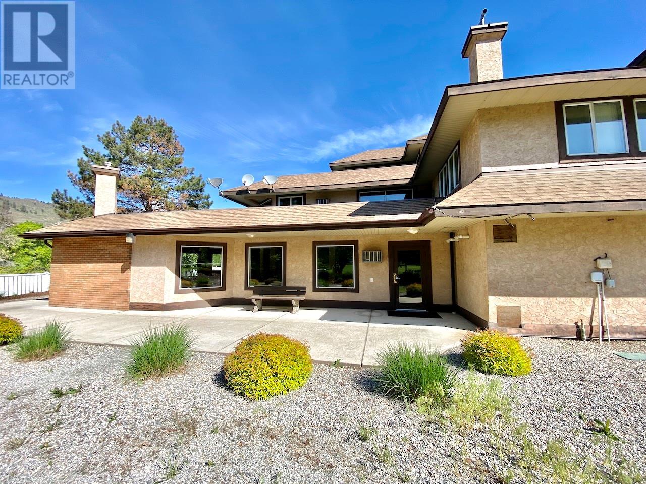 337 MCKINNEY Road Unit# 212, Oliver