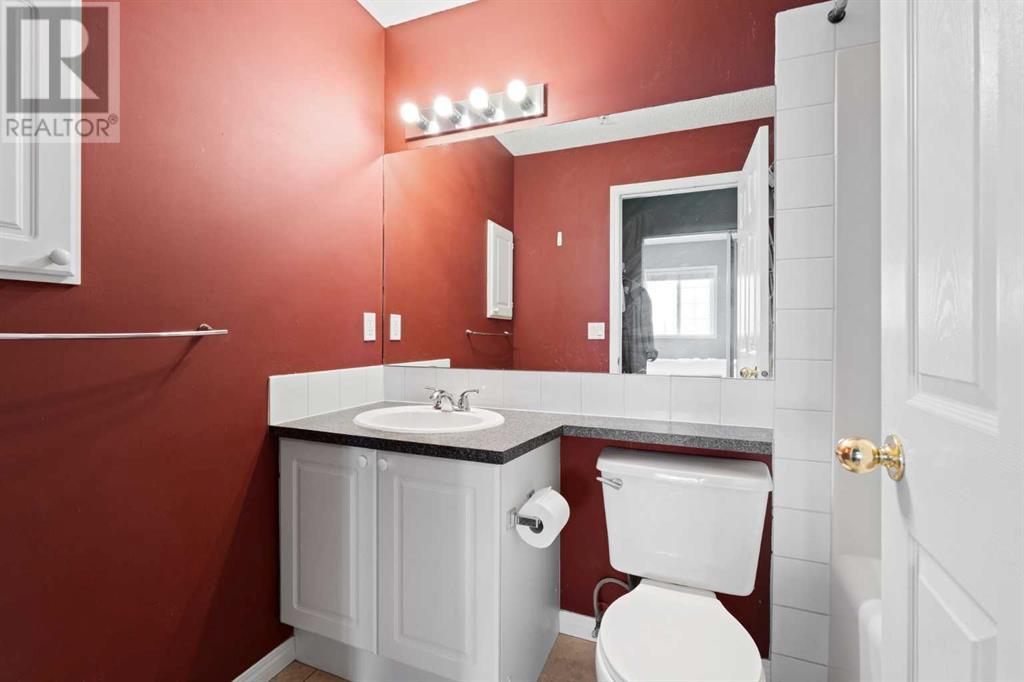 Single Family House Multi-level for Sale in    Avenue SW Beltline Calgary 