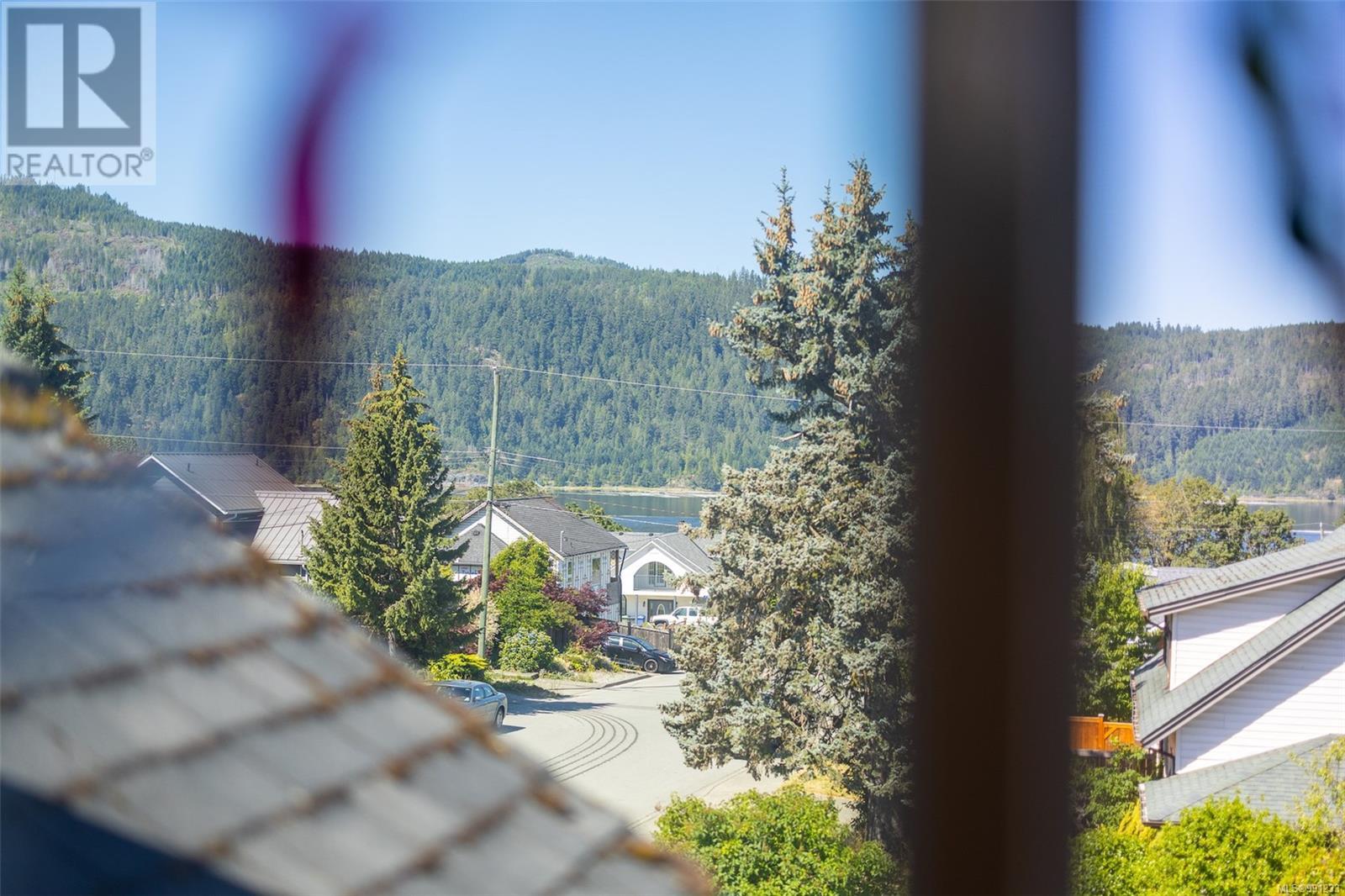 2907 2nd Ave, Port Alberni real estate listing 991233
