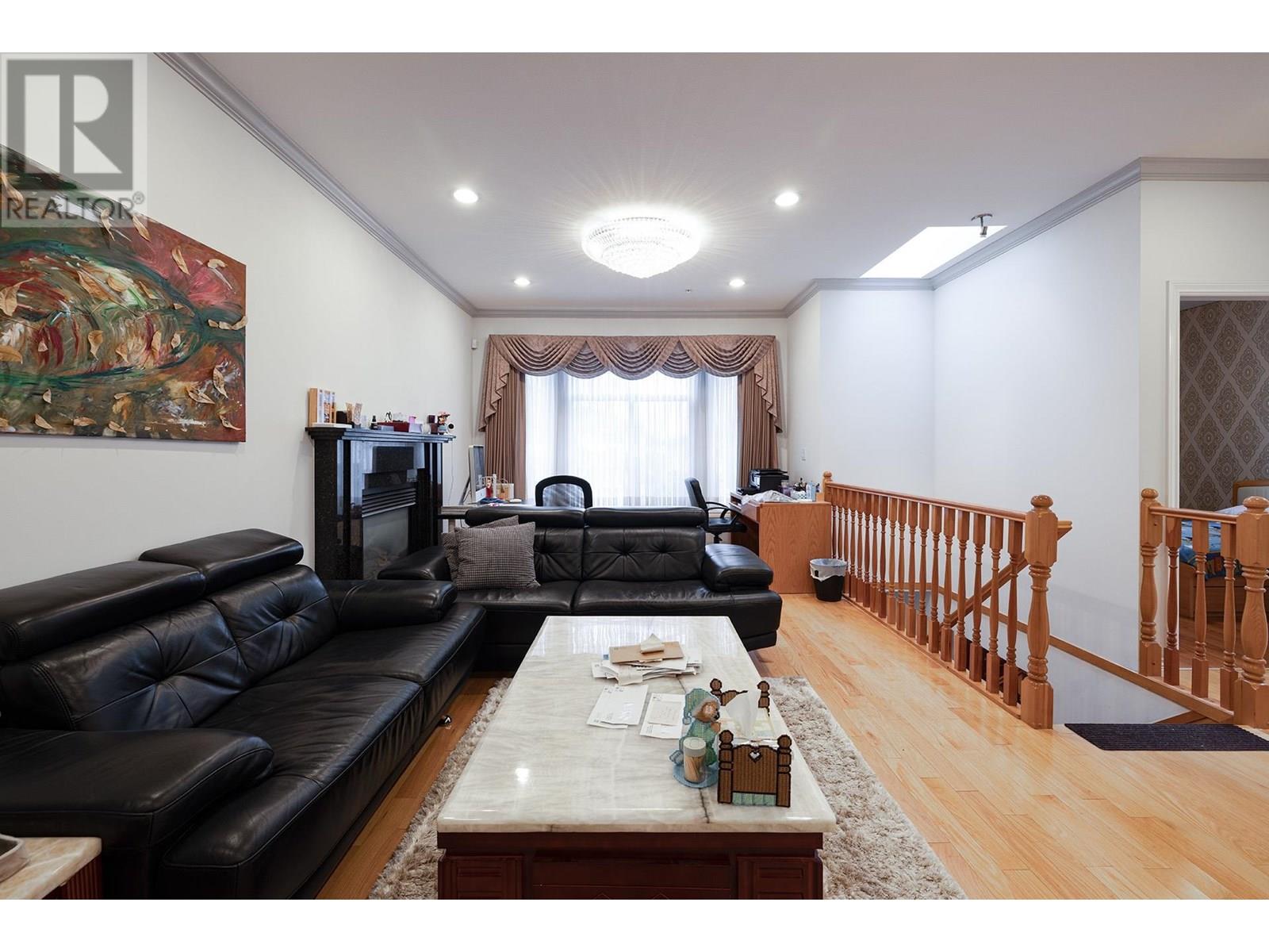 2222 E 44TH AVENUE, Vancouver real estate listing R2978336