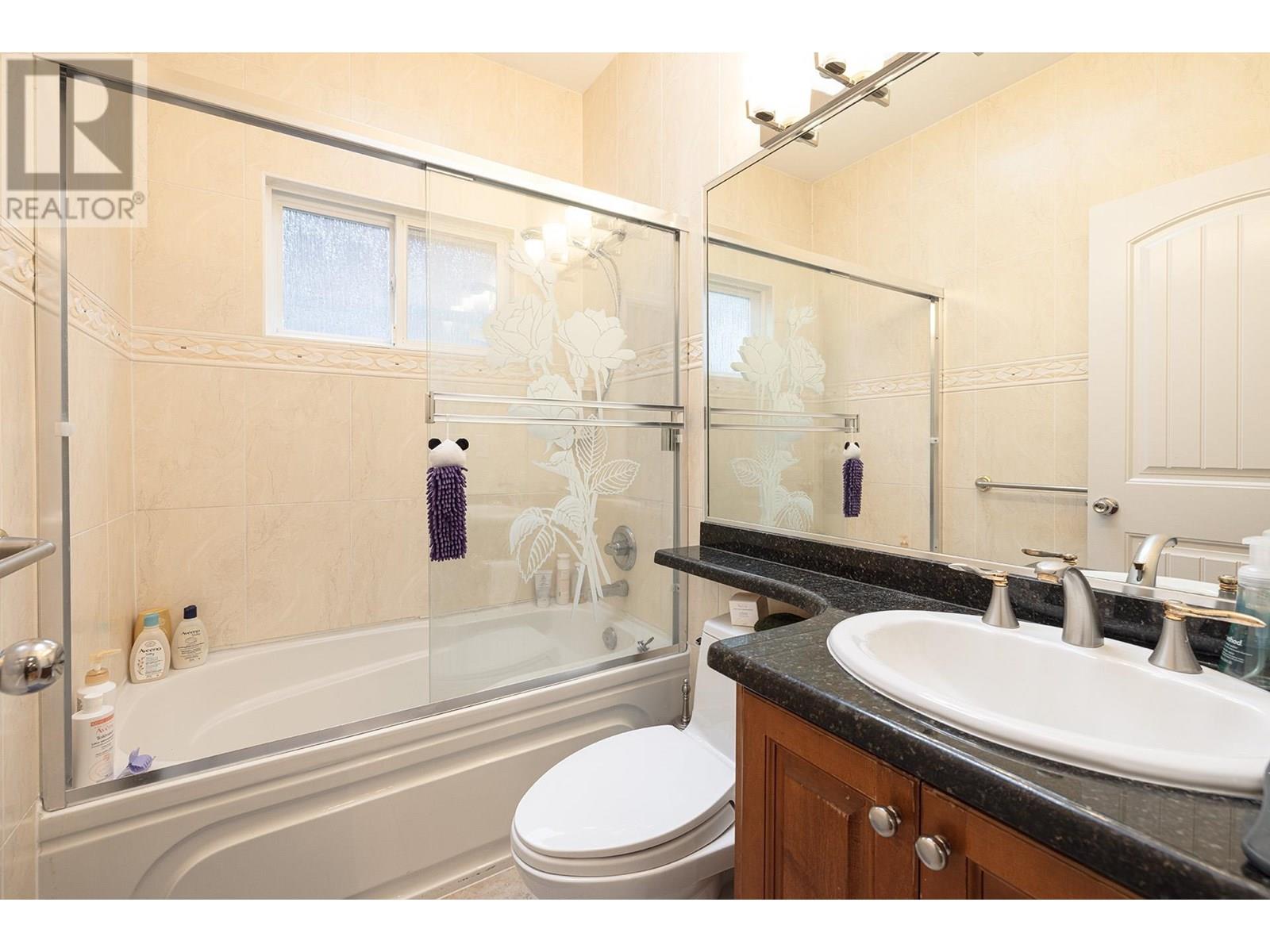 2222 E 44TH AVENUE, Vancouver real estate listing R2978336