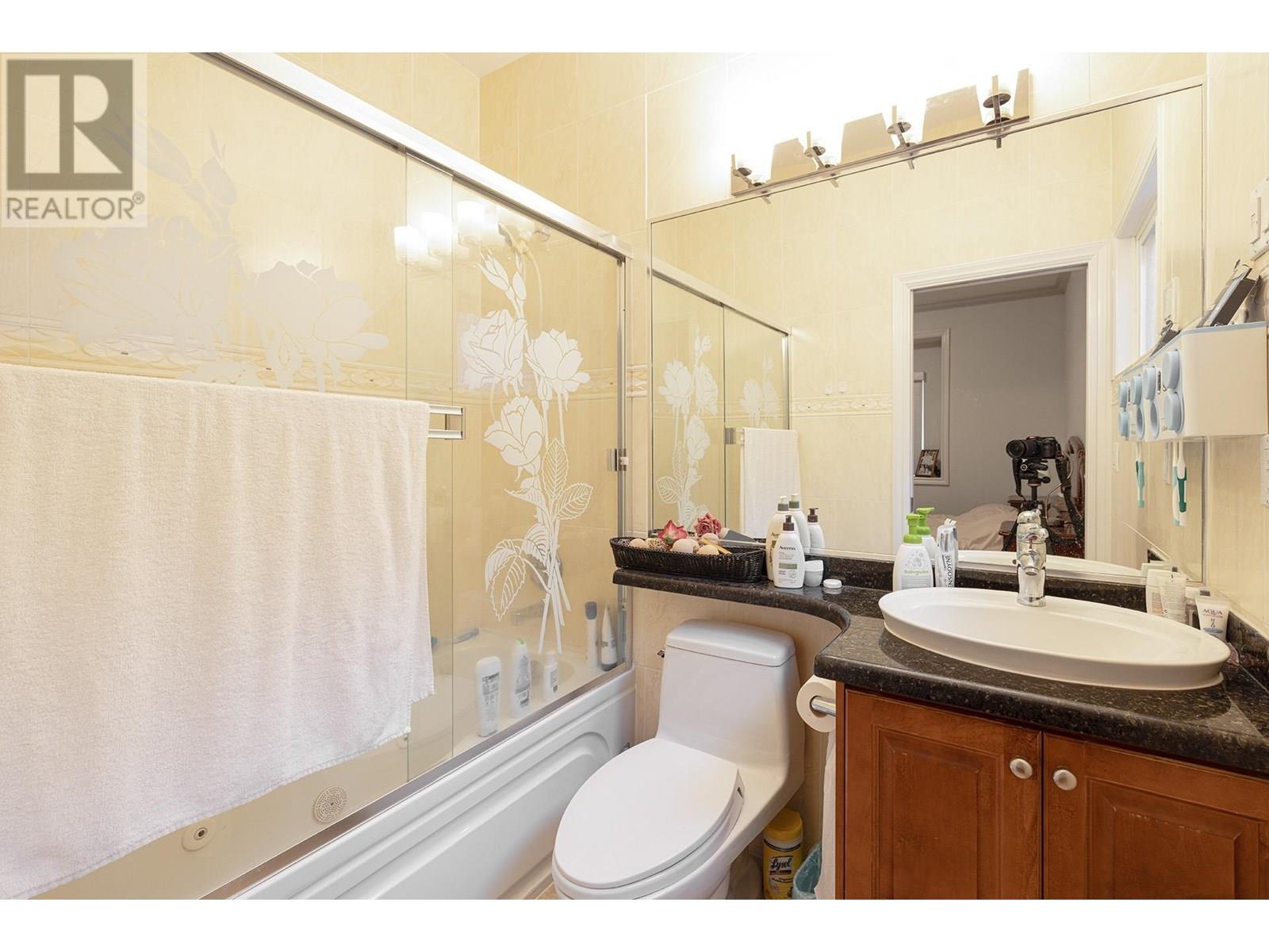 2222 E 44TH AVENUE, Vancouver real estate listing R2978336