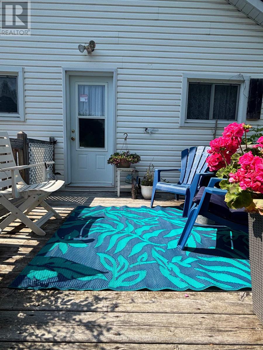 Photo 8 of 224 Mcgregor Avenue, Cornwall ON