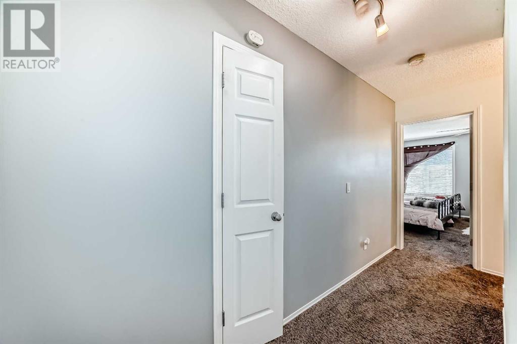 Single Family House for Sale in  Citadel Estates Manor NW Citadel Calgary 