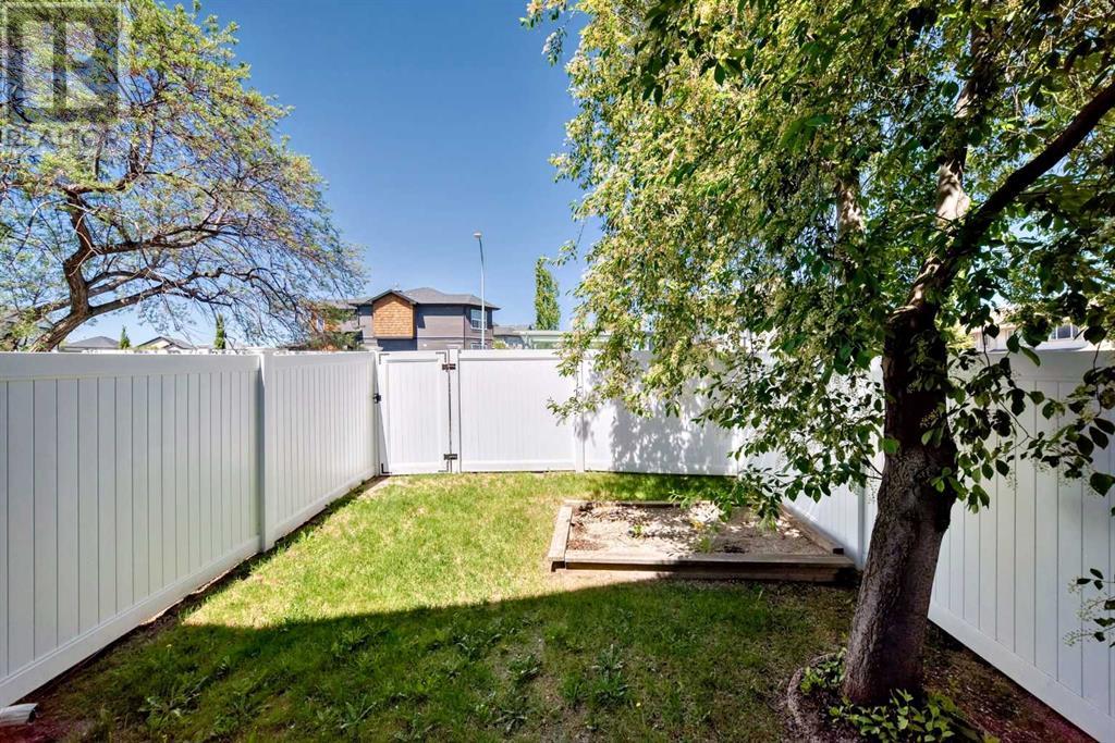 Single Family House for Sale in  Citadel Estates Manor NW Citadel Calgary 