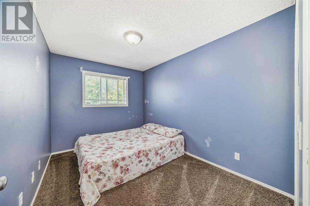 Single Family House for Sale in  Citadel Estates Manor NW Citadel Calgary 