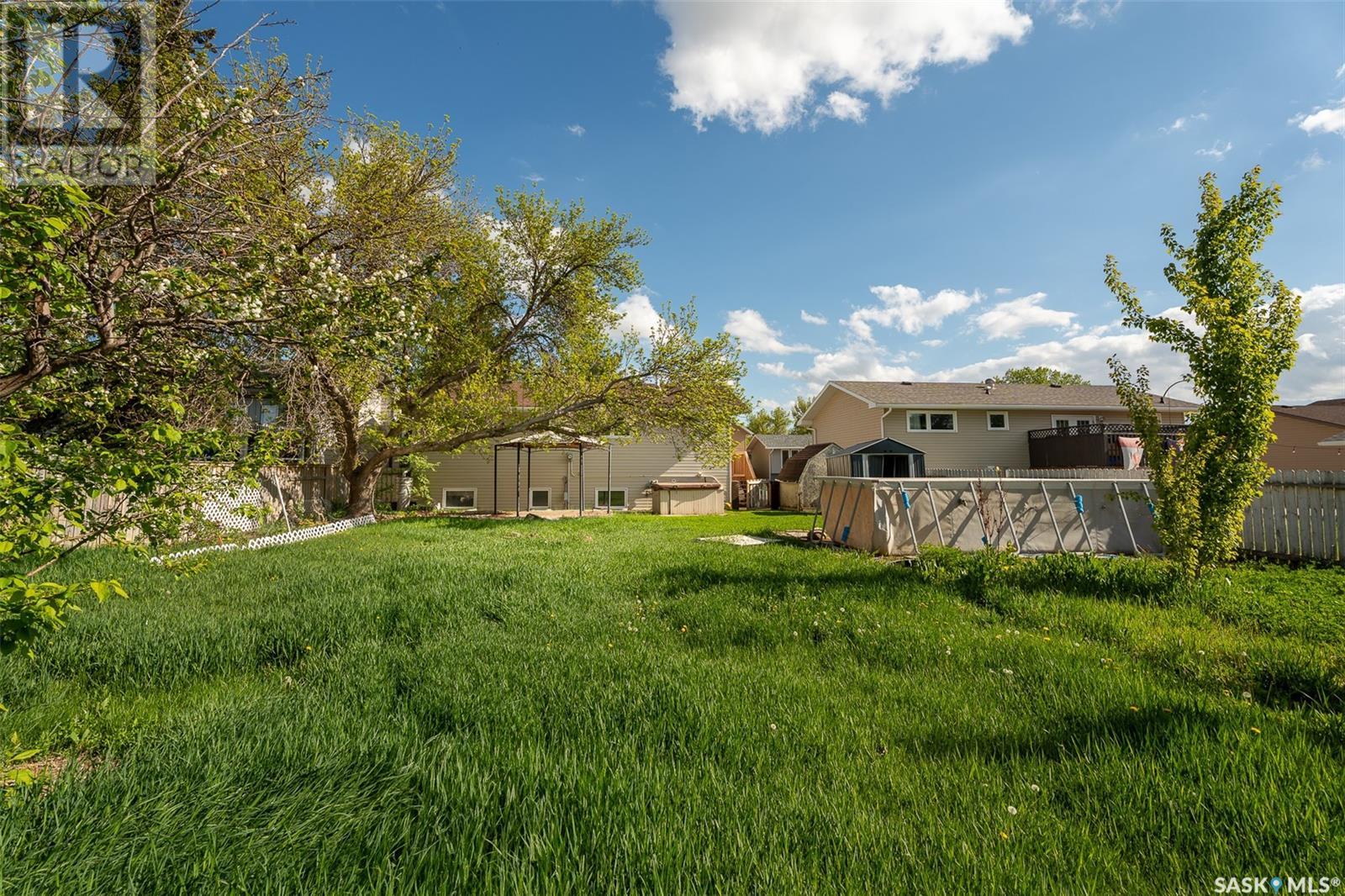 Photo 9 of 89 Daisy Crescent, Moose Jaw SK